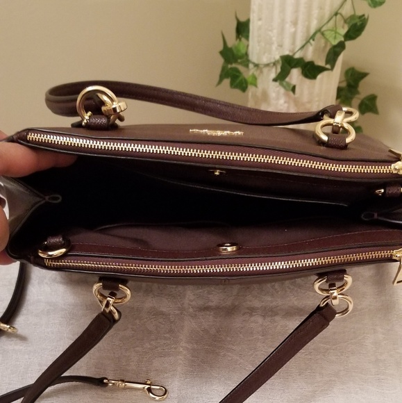 Coach Handbag - Picture 5 of 8